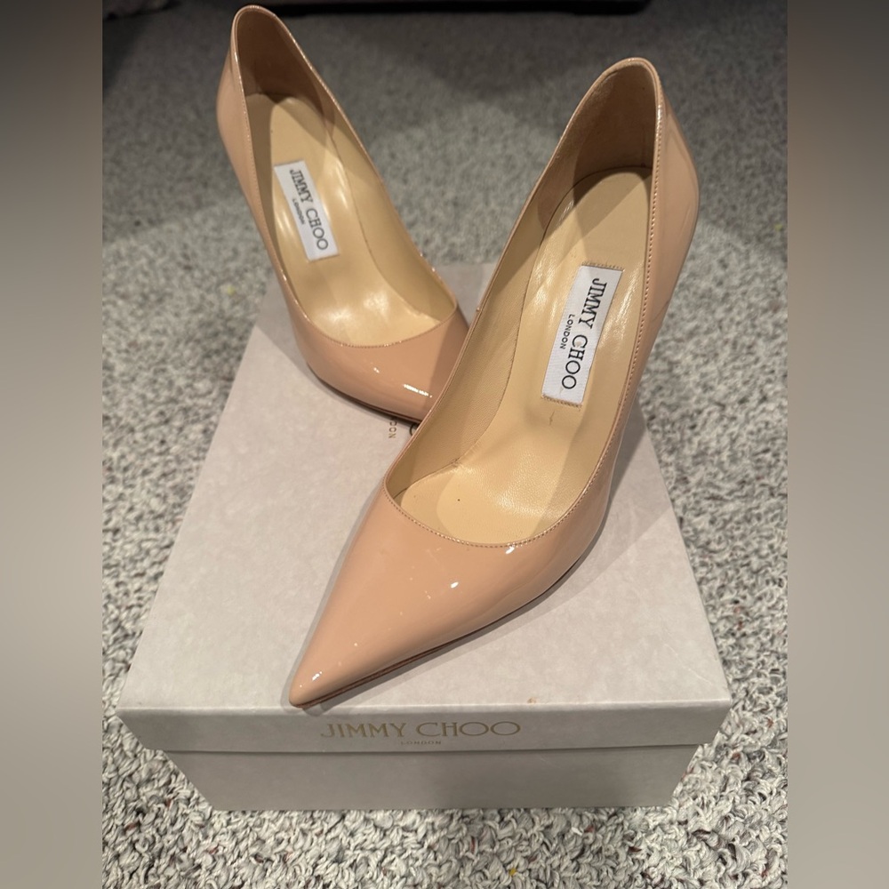 JIMMY CHOO Abel Nude Patent Leather Pumps – Size 37.5 (7.5)